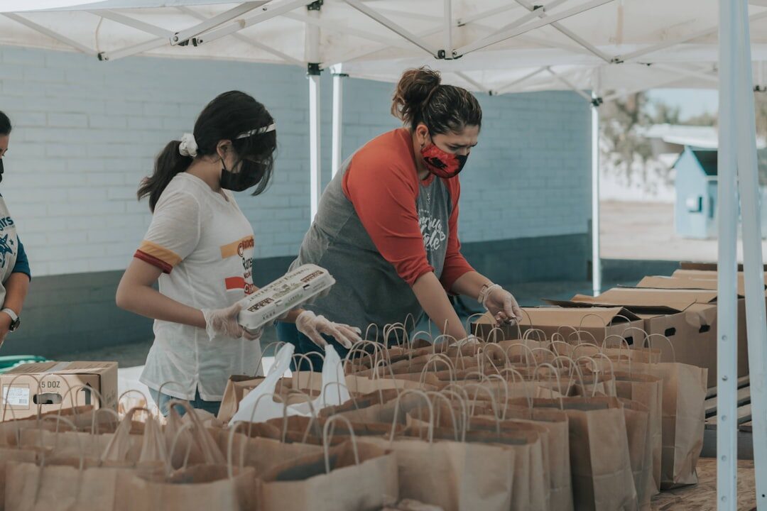 senior volunteering
